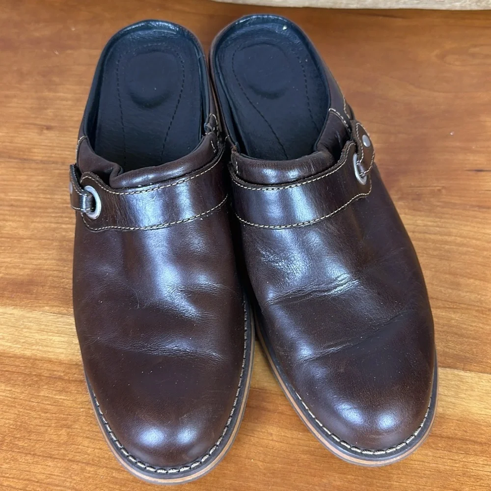Redwing Brown Leather Mules/ Clogs - Picture 4 of 9